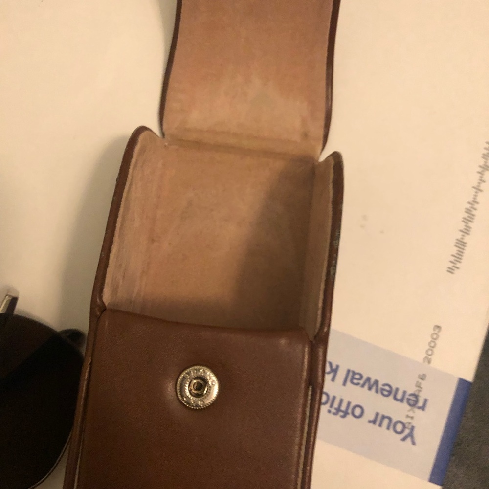 Oliver peoples top-opening cases, one side loader, and gift boxes. 3 case 2 box